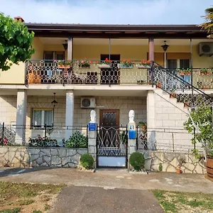 https://apartment-felice.in-istria.net